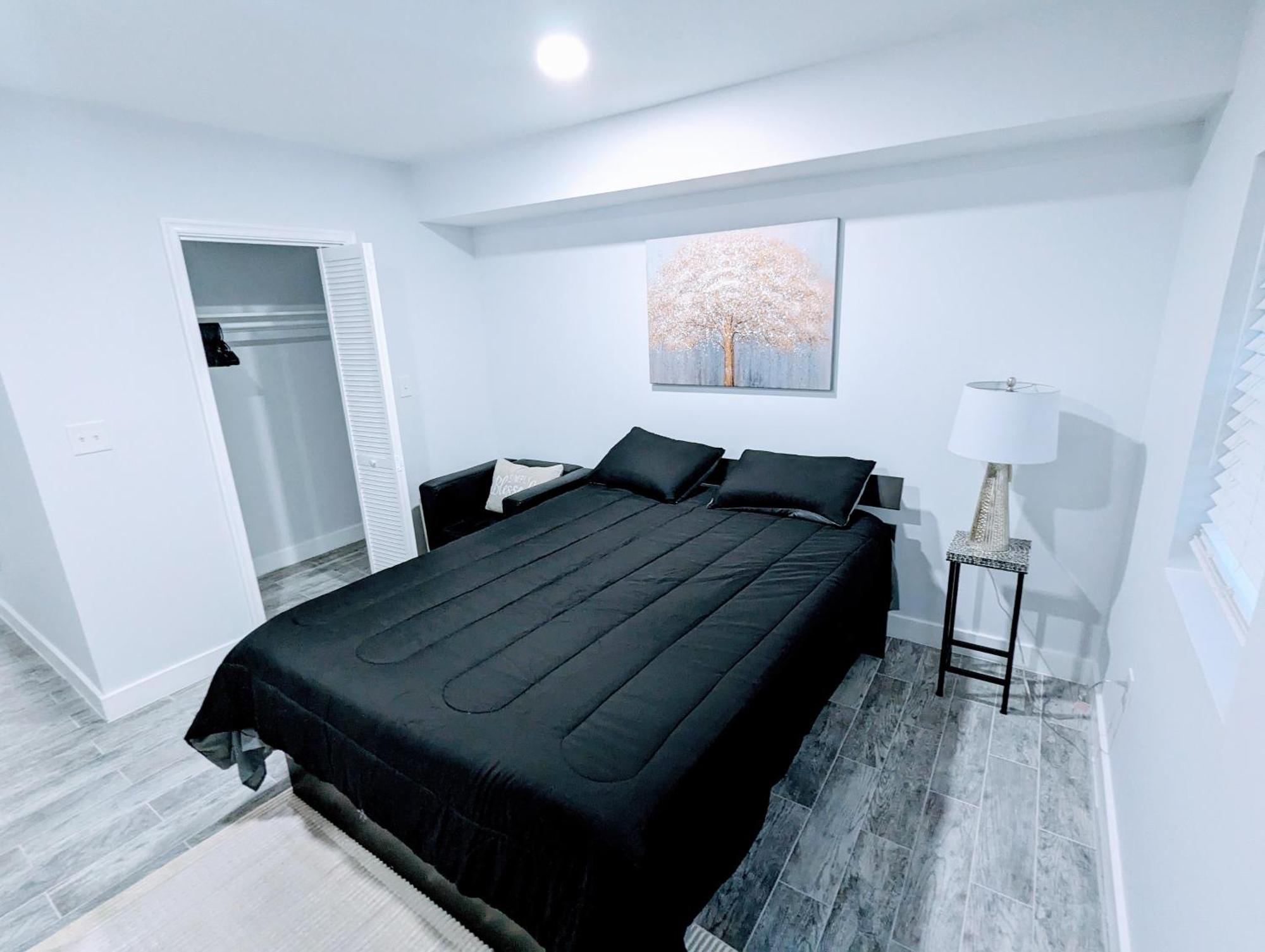 Luxurious 3 Bedroom Apt With A Beautiful Balcony Washington Phòng bức ảnh